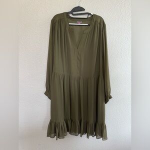 Vince Camuto Split Neck Tiered Dress Size 3X NWT